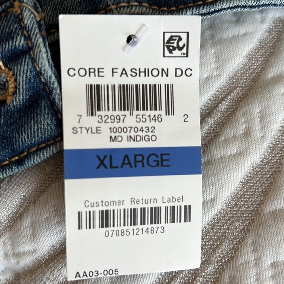INC Jean jacket NWT - Picture 2 of 2